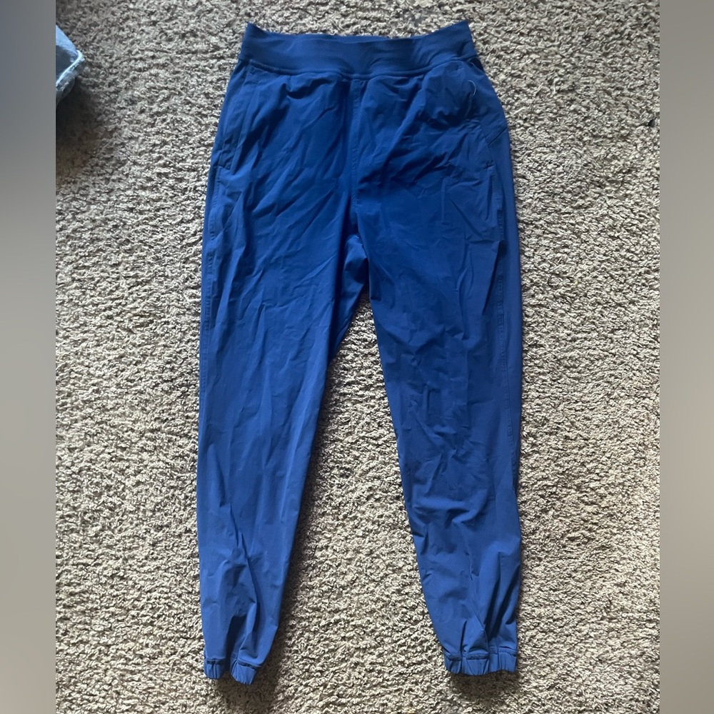 Lululemon pants